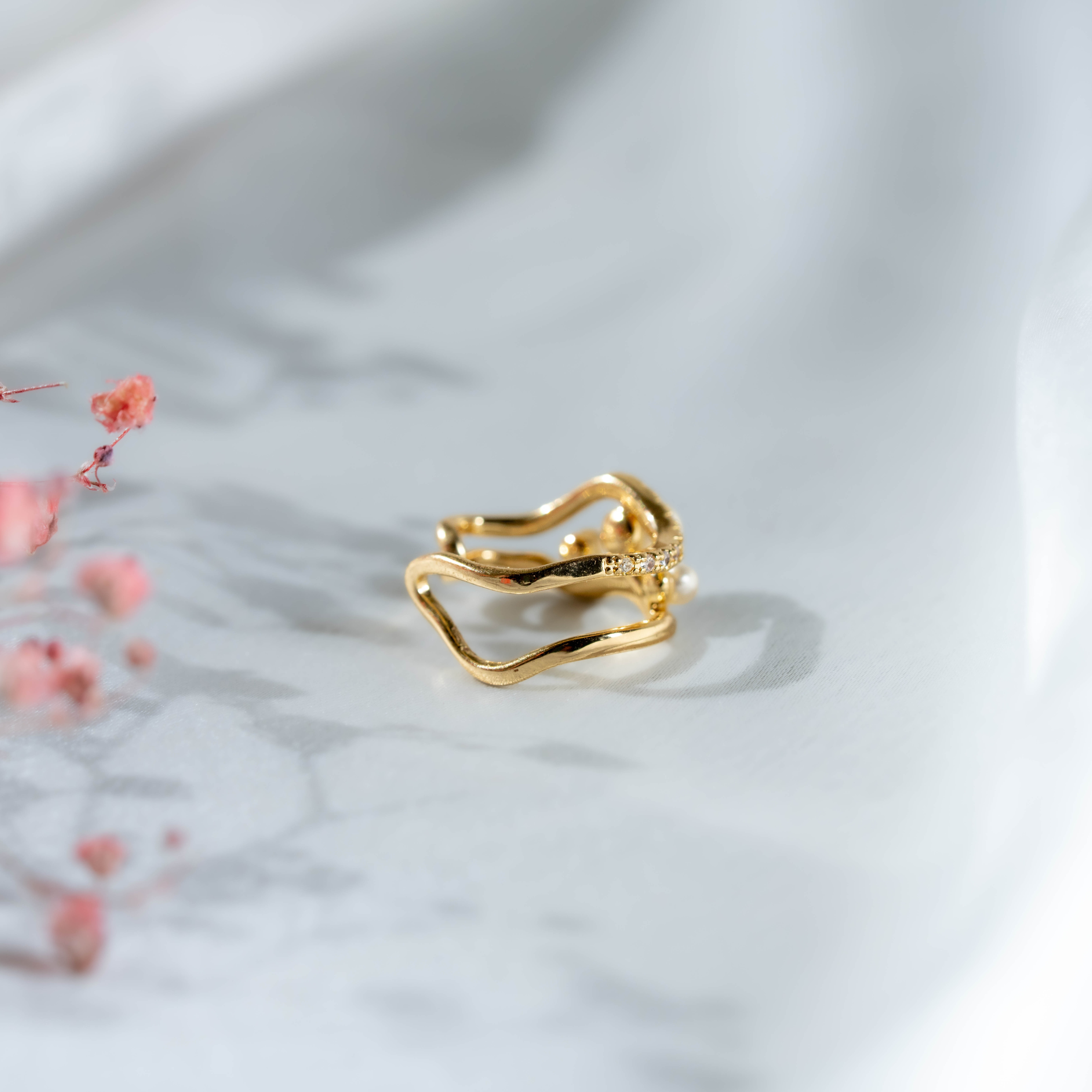 Siren Pearl Wave Ear Cuff | Elegant Gold-Tone Pearl Statement Jewelry