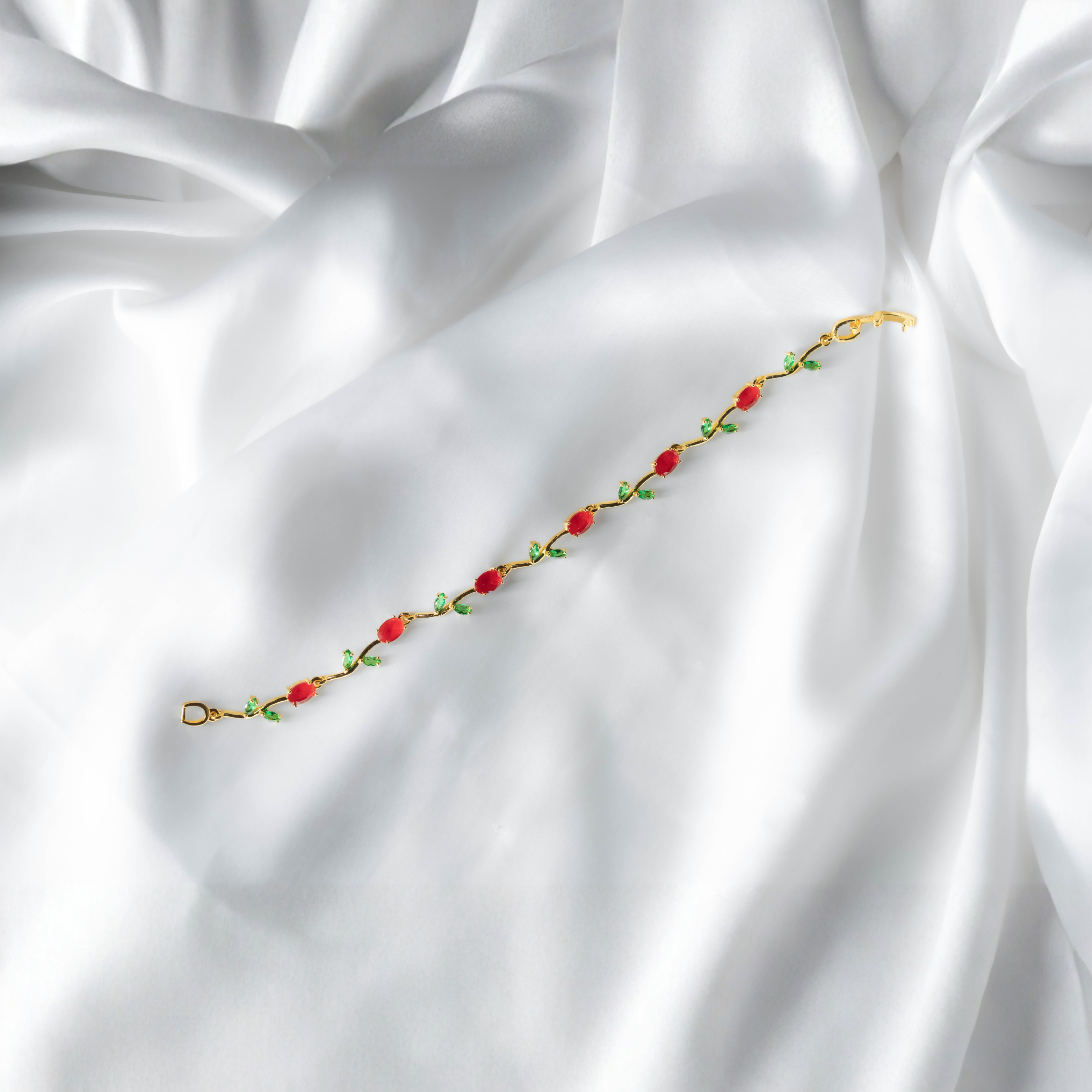 Tulip Bracelet | Elegant Floral Red & Green Bracelet