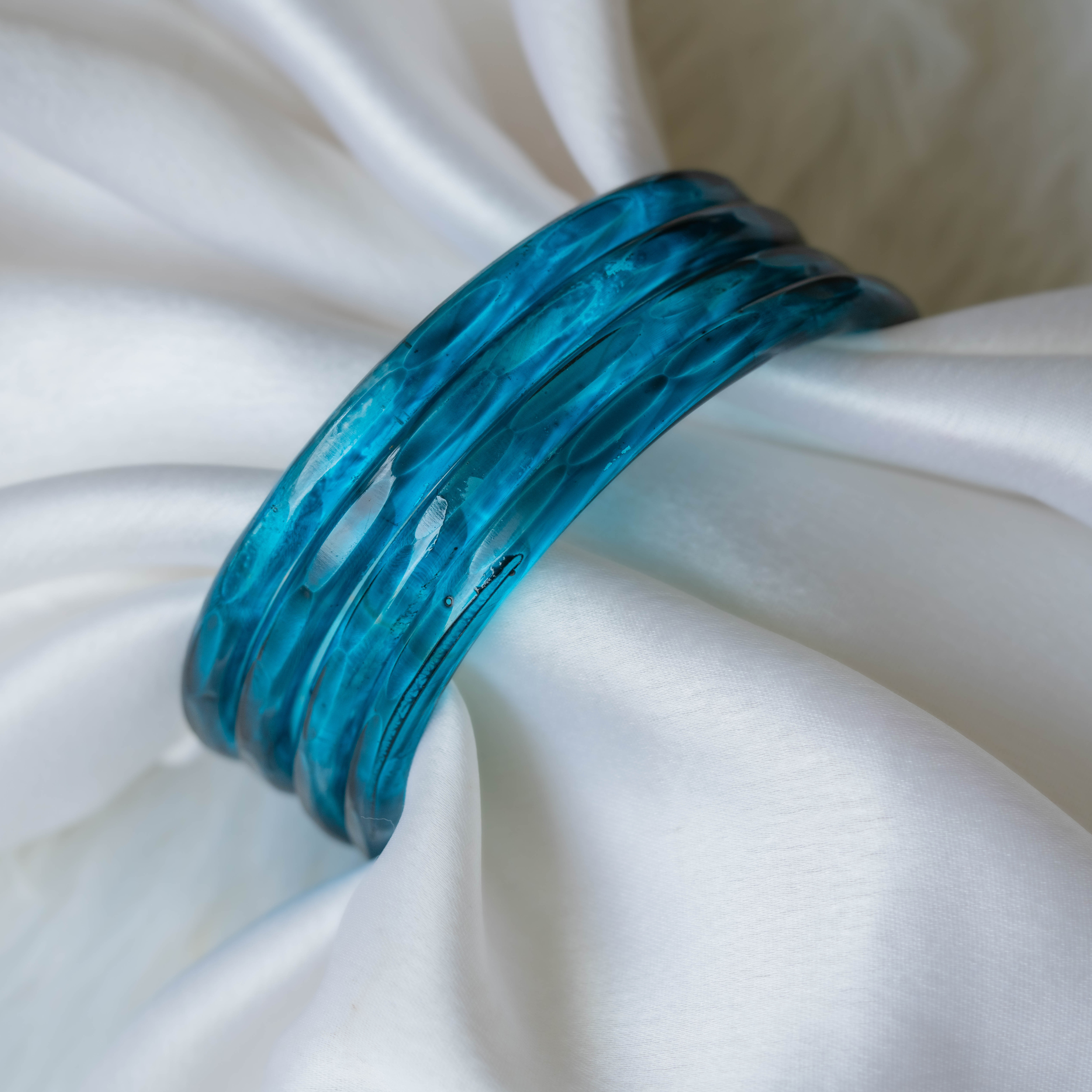 Neelam Bangles Set
