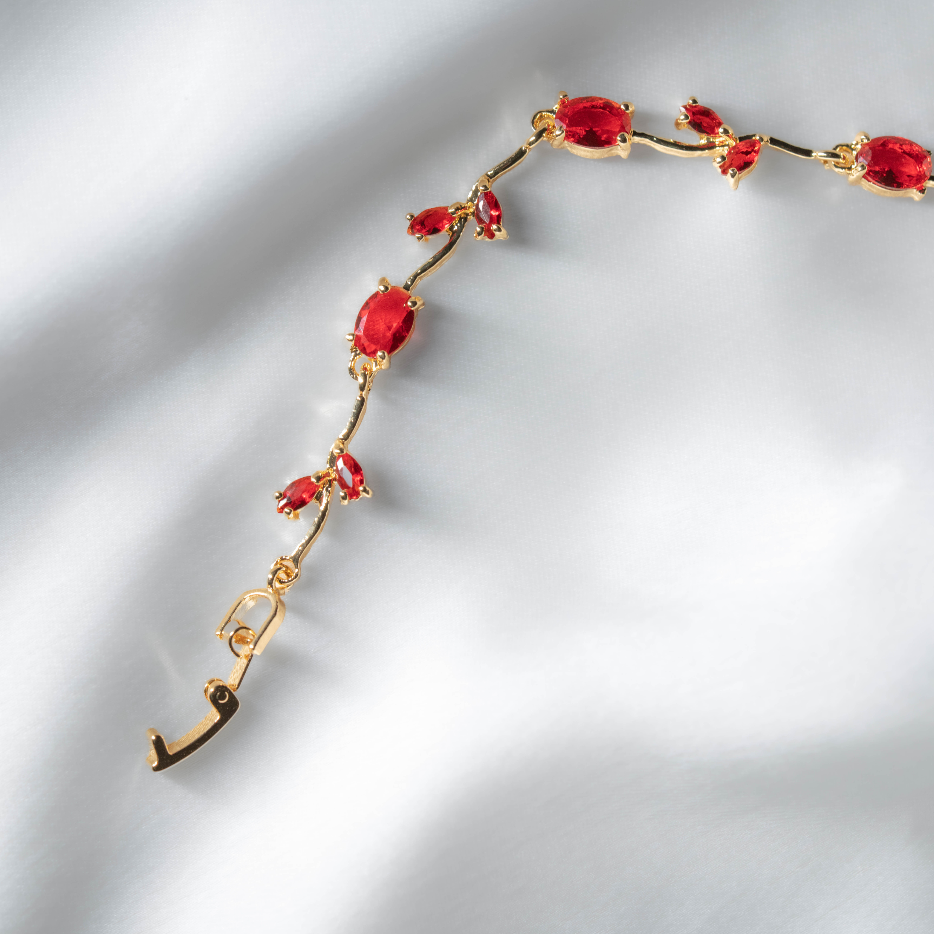 Tulip Bracelets Red | Elegant Red Floral Bracelet for Women