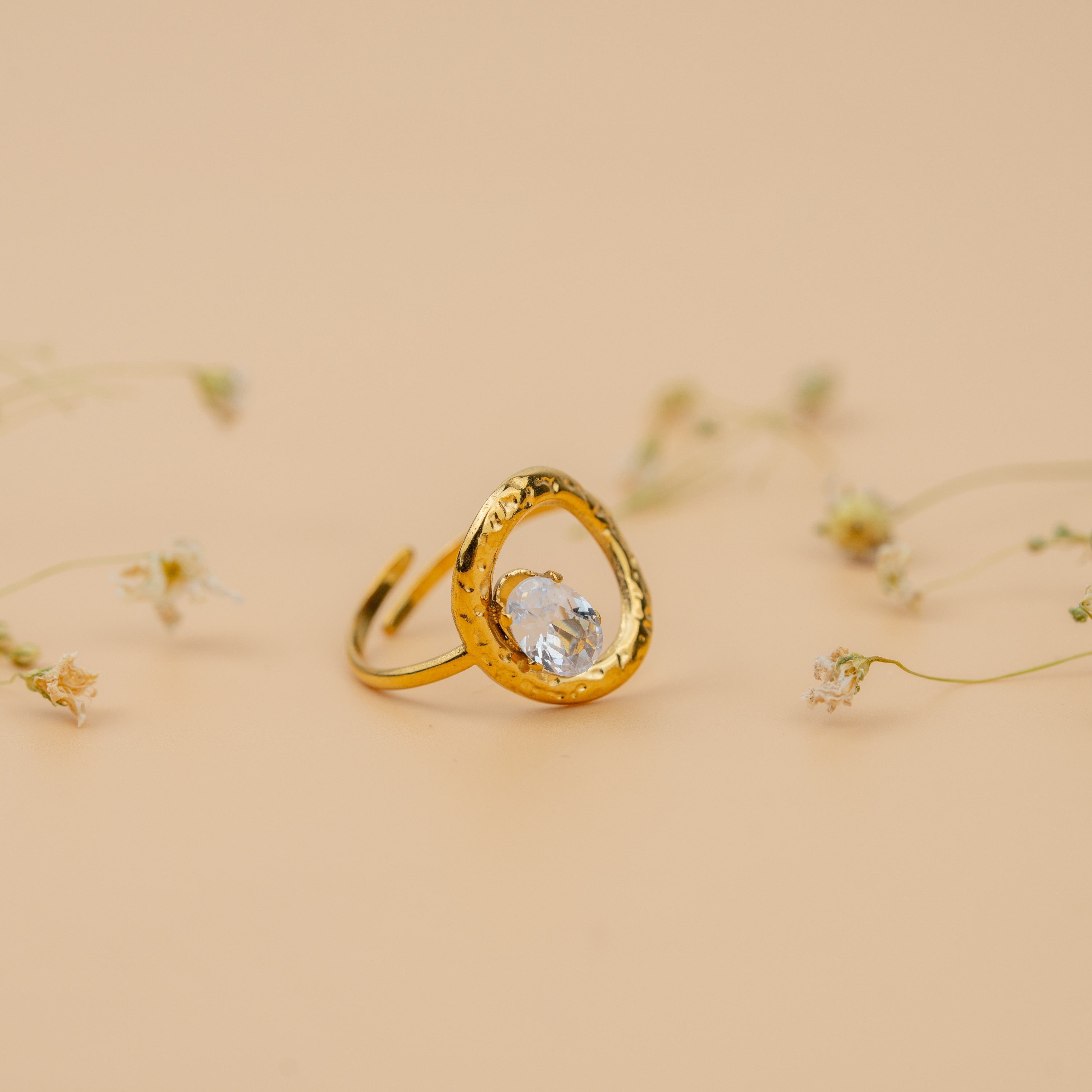 Horizon Eclipse Ring | Gold-Toned Oval Crystal Statement Ring for Women