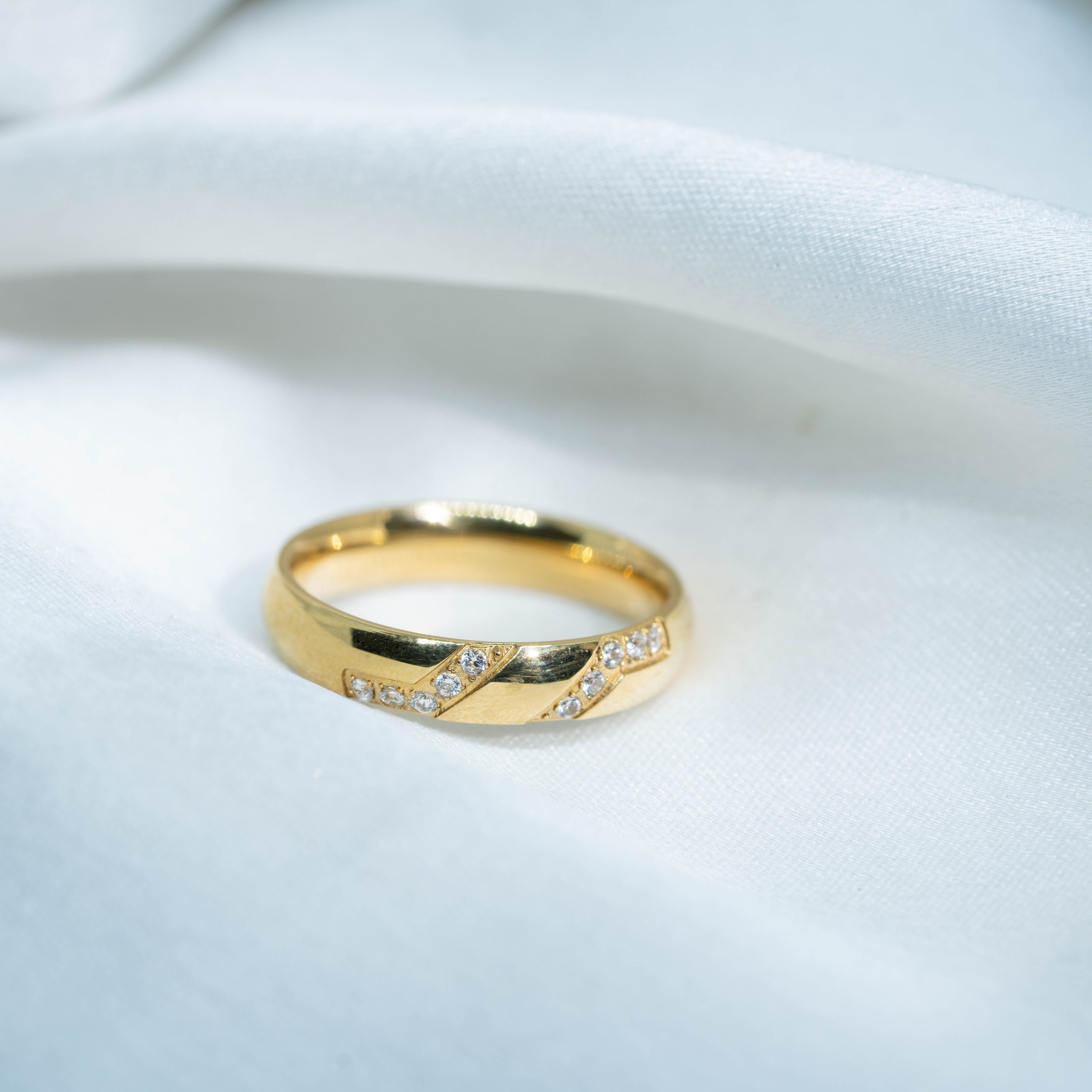 Diagonal Promise Band | Gold-Toned Elegant Diamond-Style Ring for Women