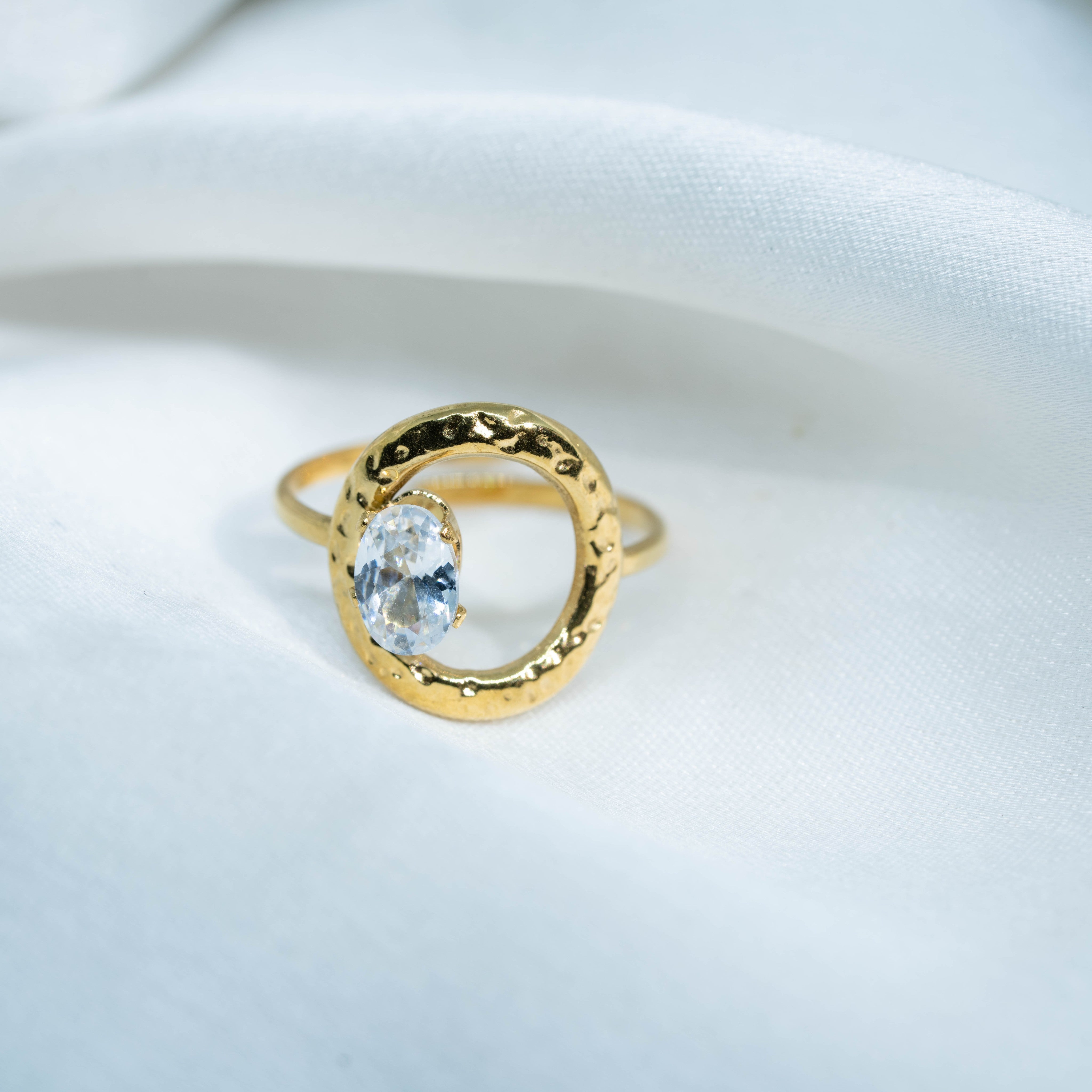 Horizon Eclipse Ring | Gold-Toned Oval Crystal Statement Ring for Women