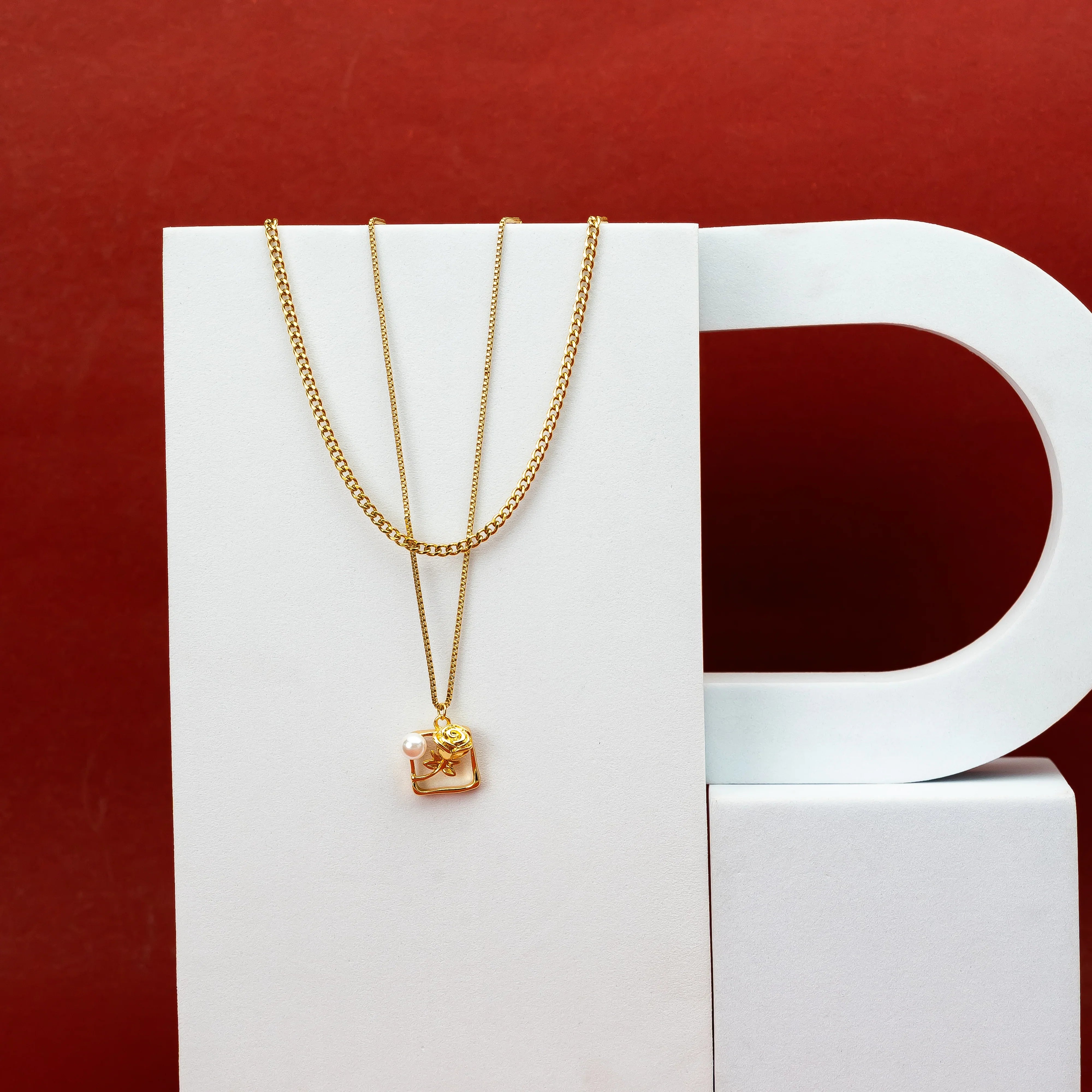 double layered rose pearl necklace