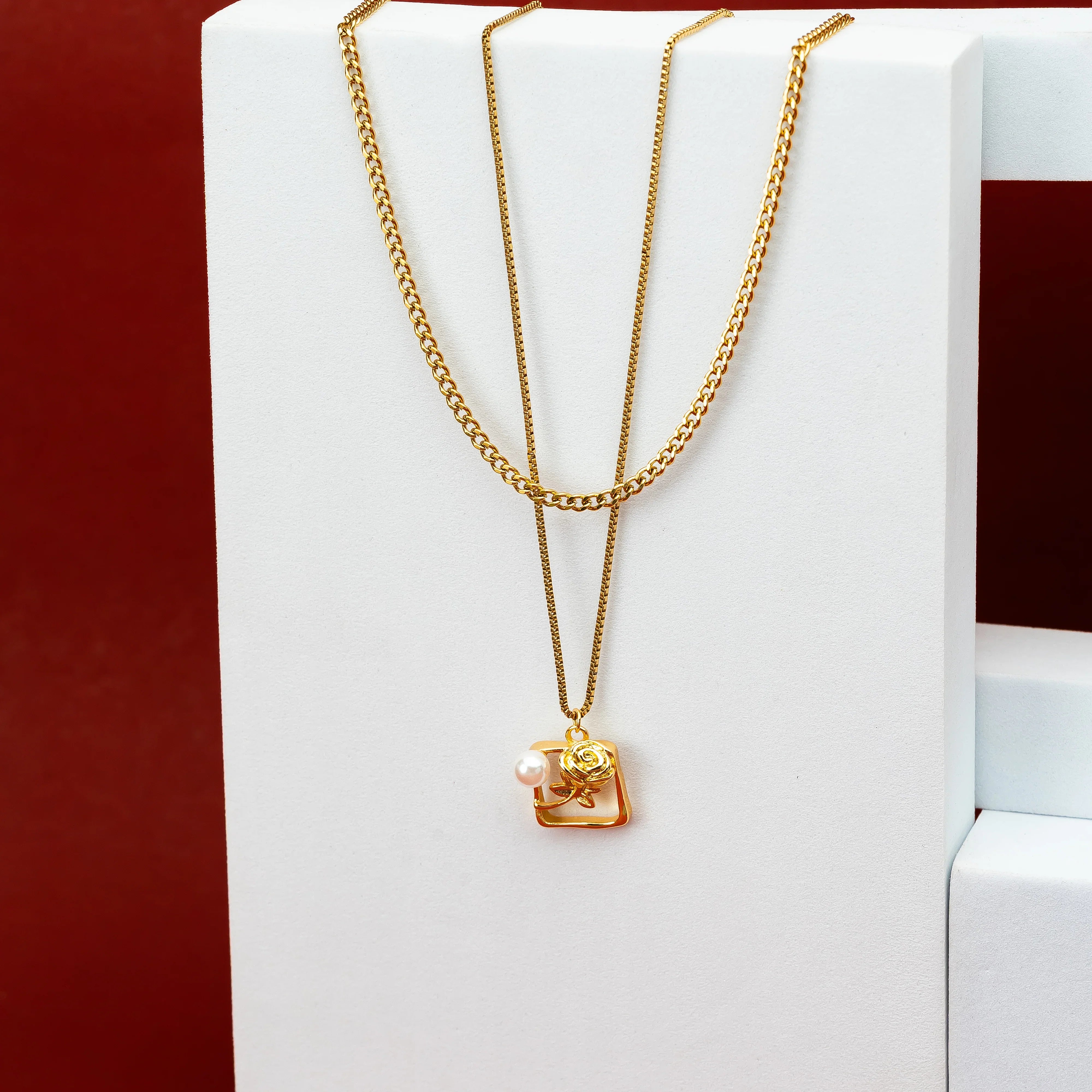 double layered rose pearl necklace