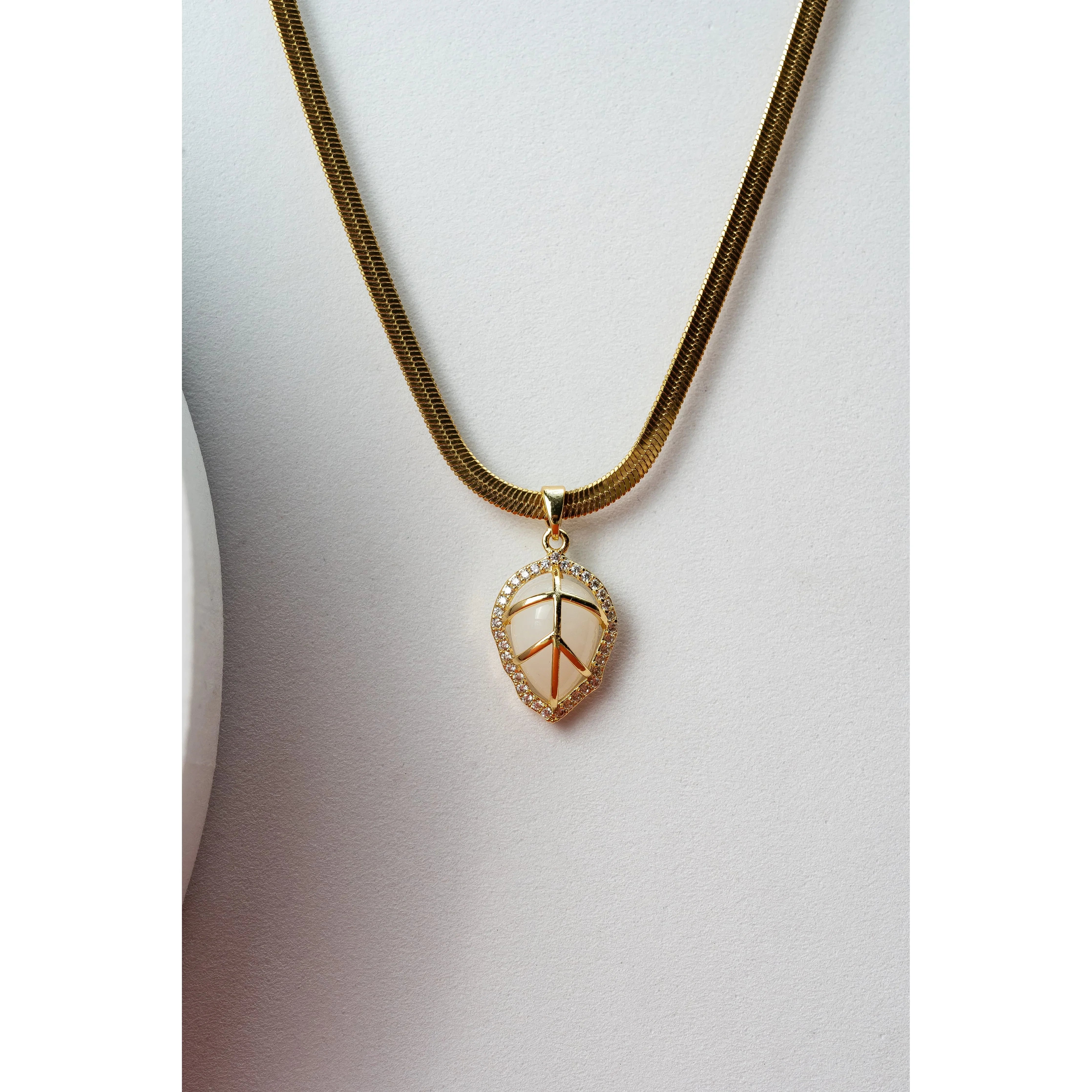 White leaf stone necklace