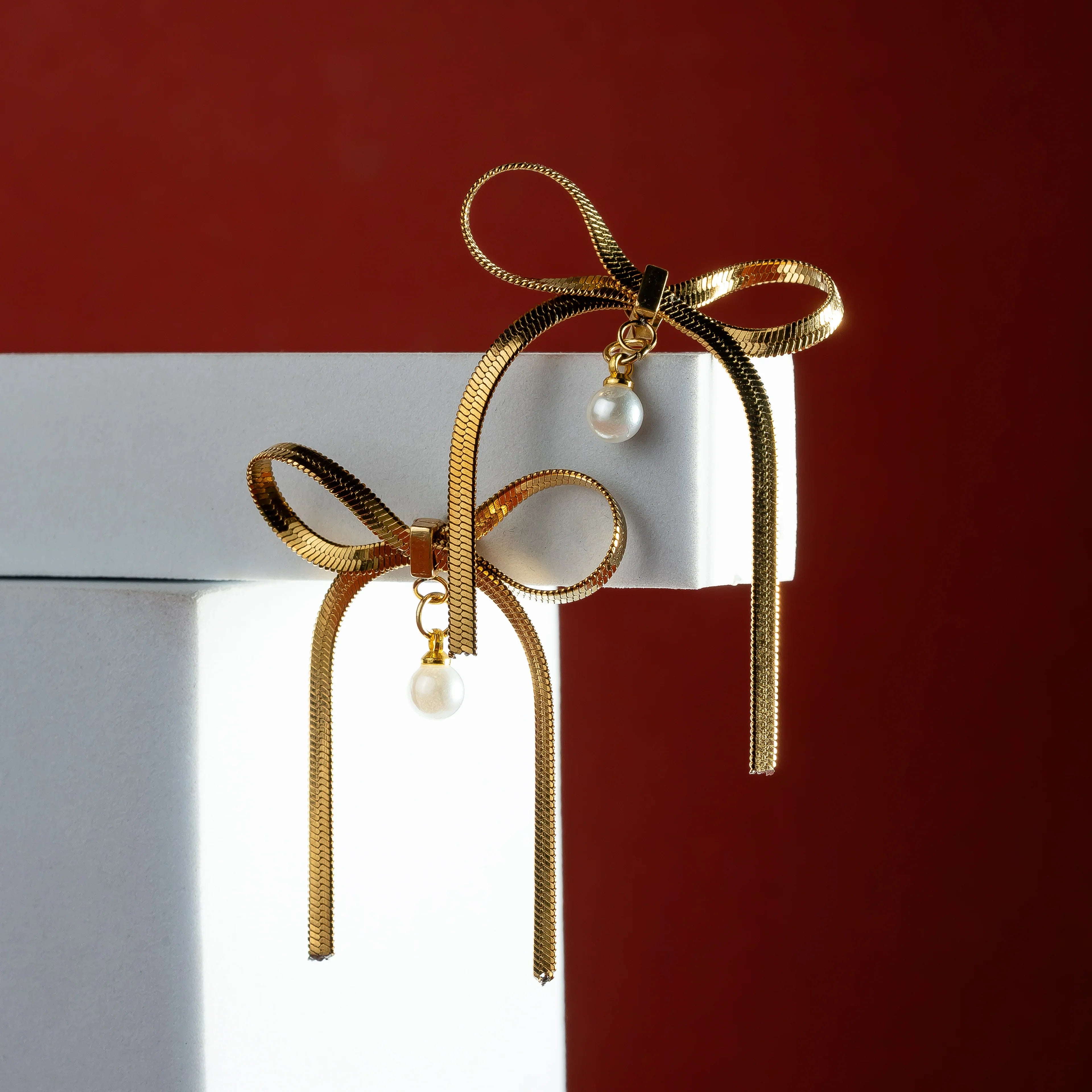 Long chain bow dangle drop Earrings