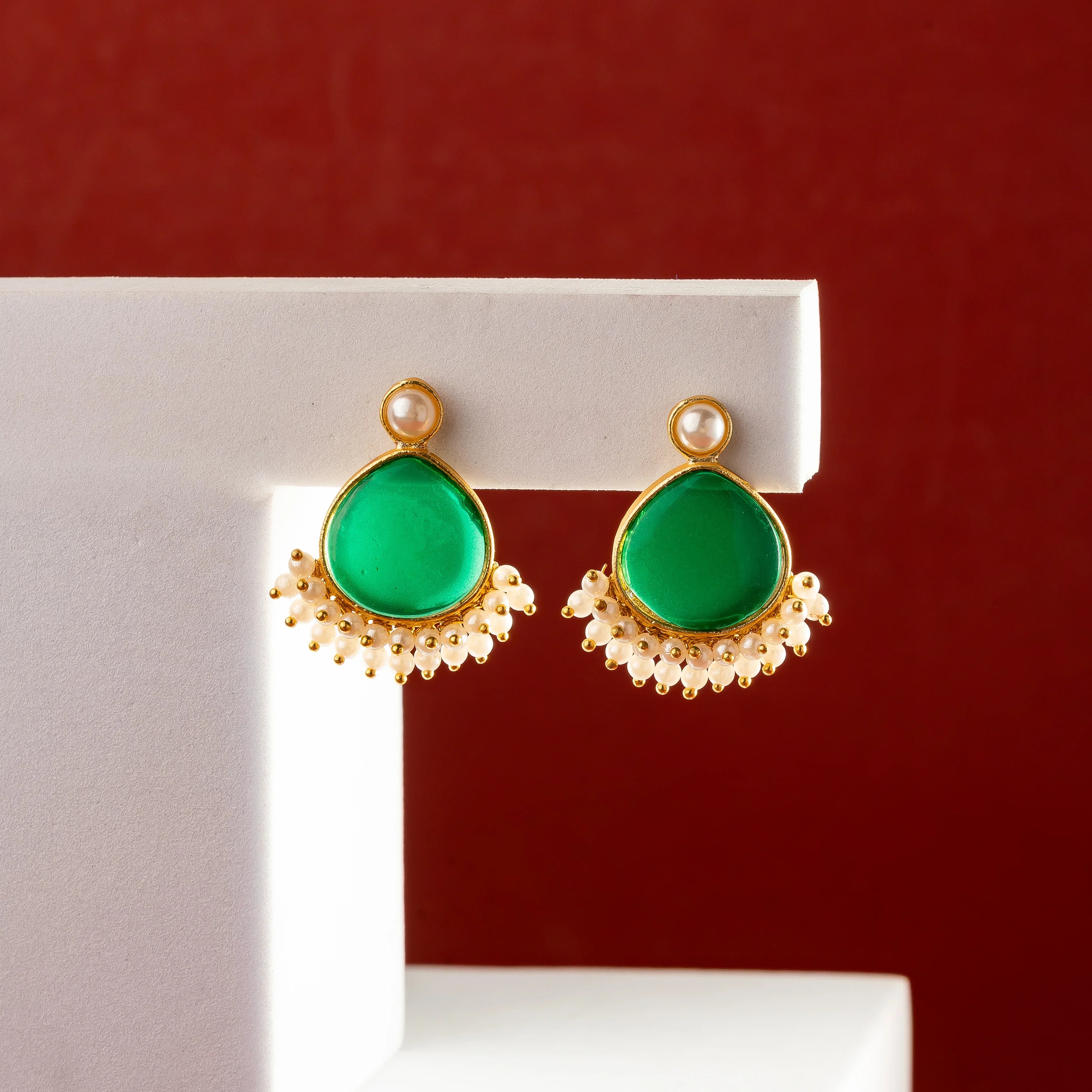 Emerald saya Studs