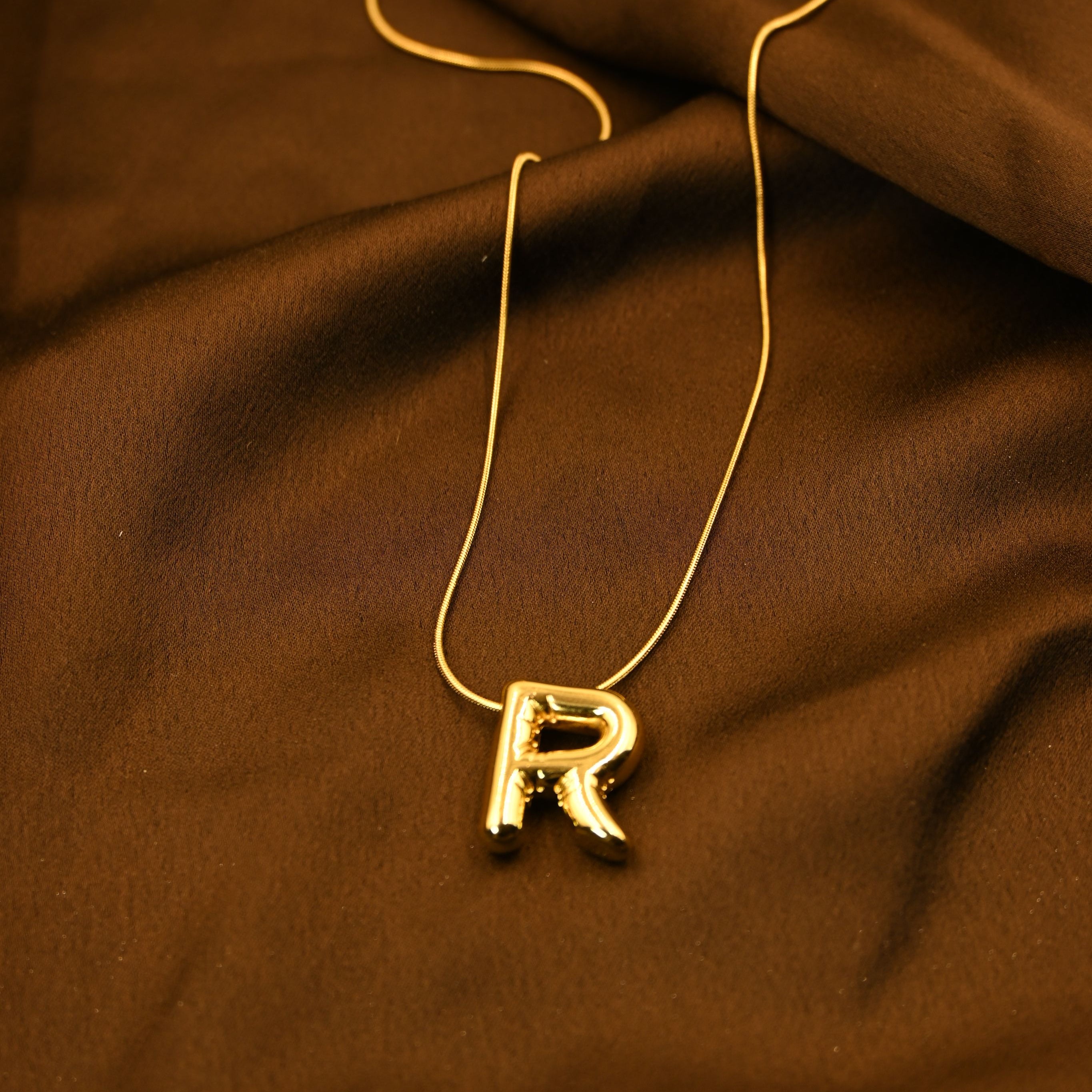 Bubble Letter R Necklace