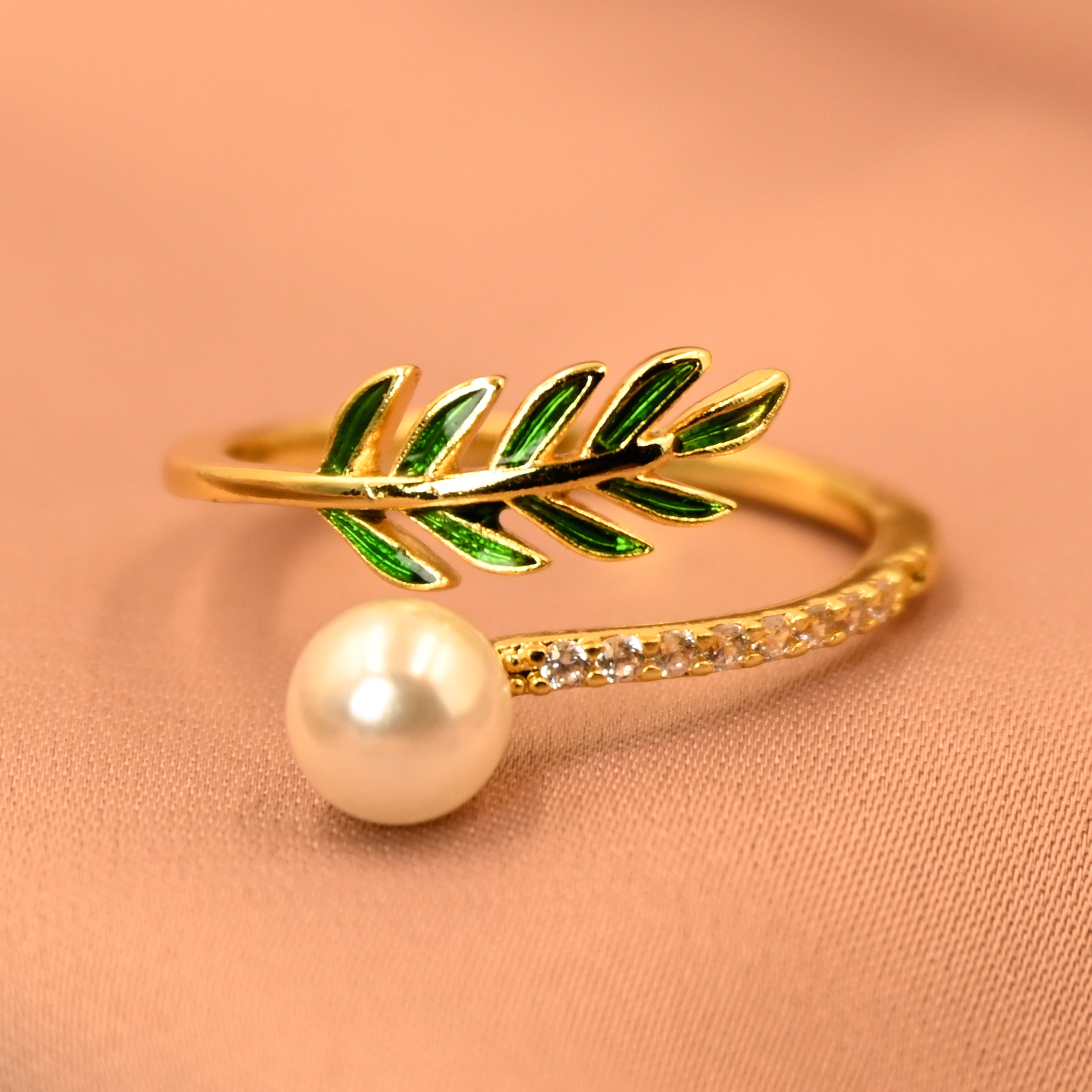 pearl vine ring