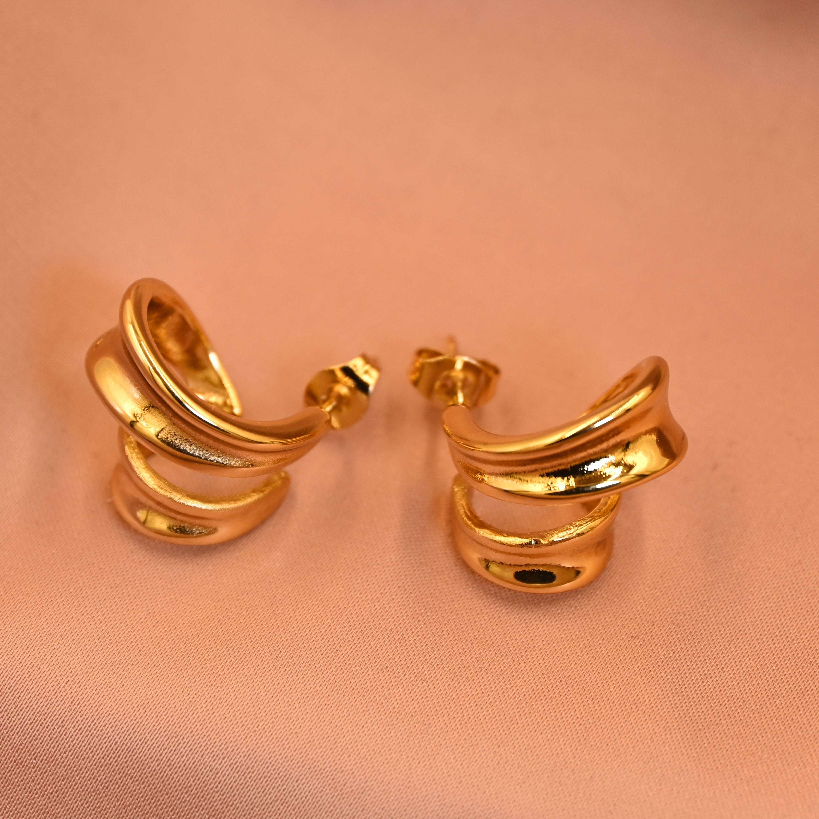 Double Stack Huggies