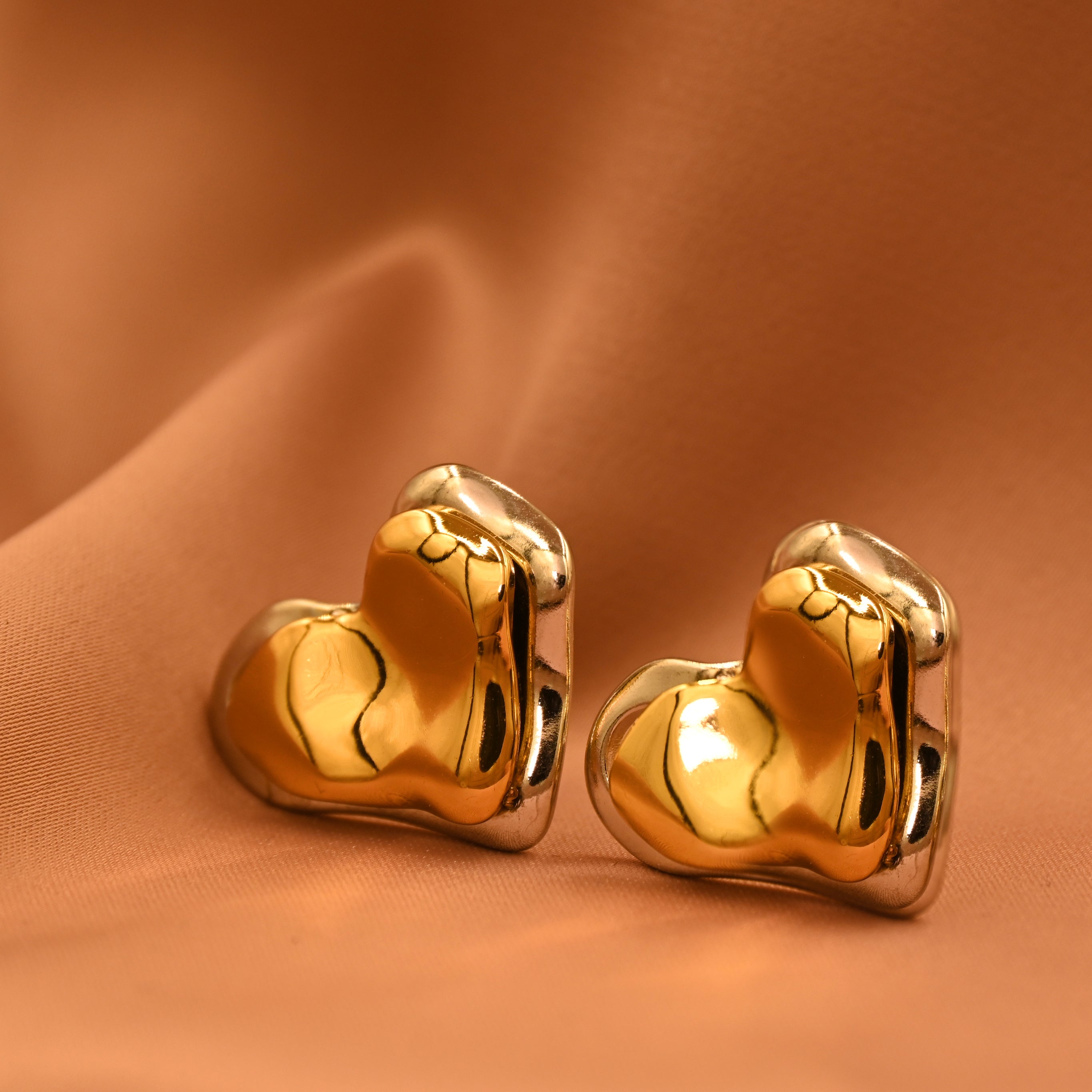 Double Tone Heart Earning