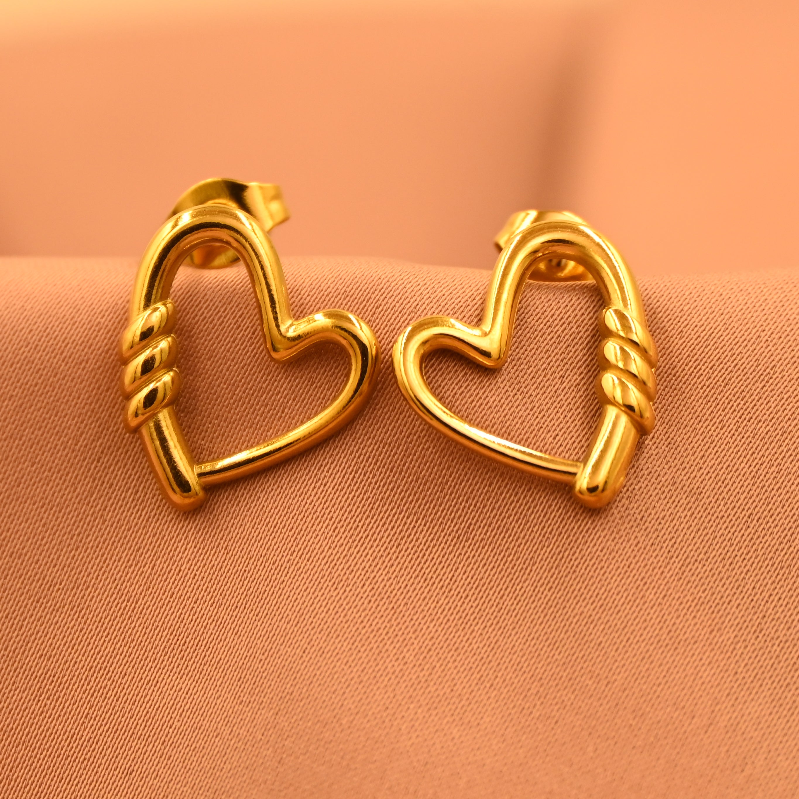Open Heart Studs