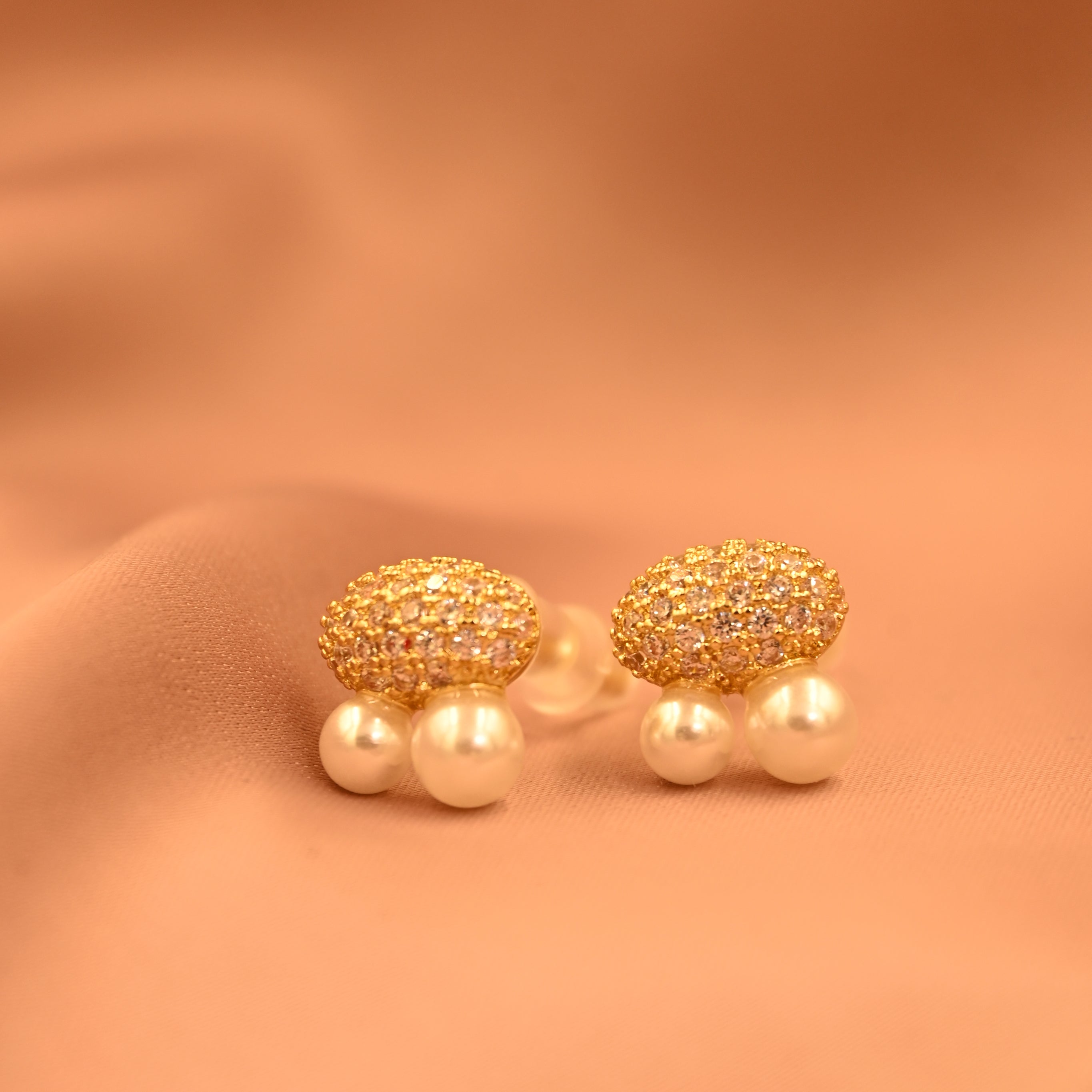 dewdrop pave stud