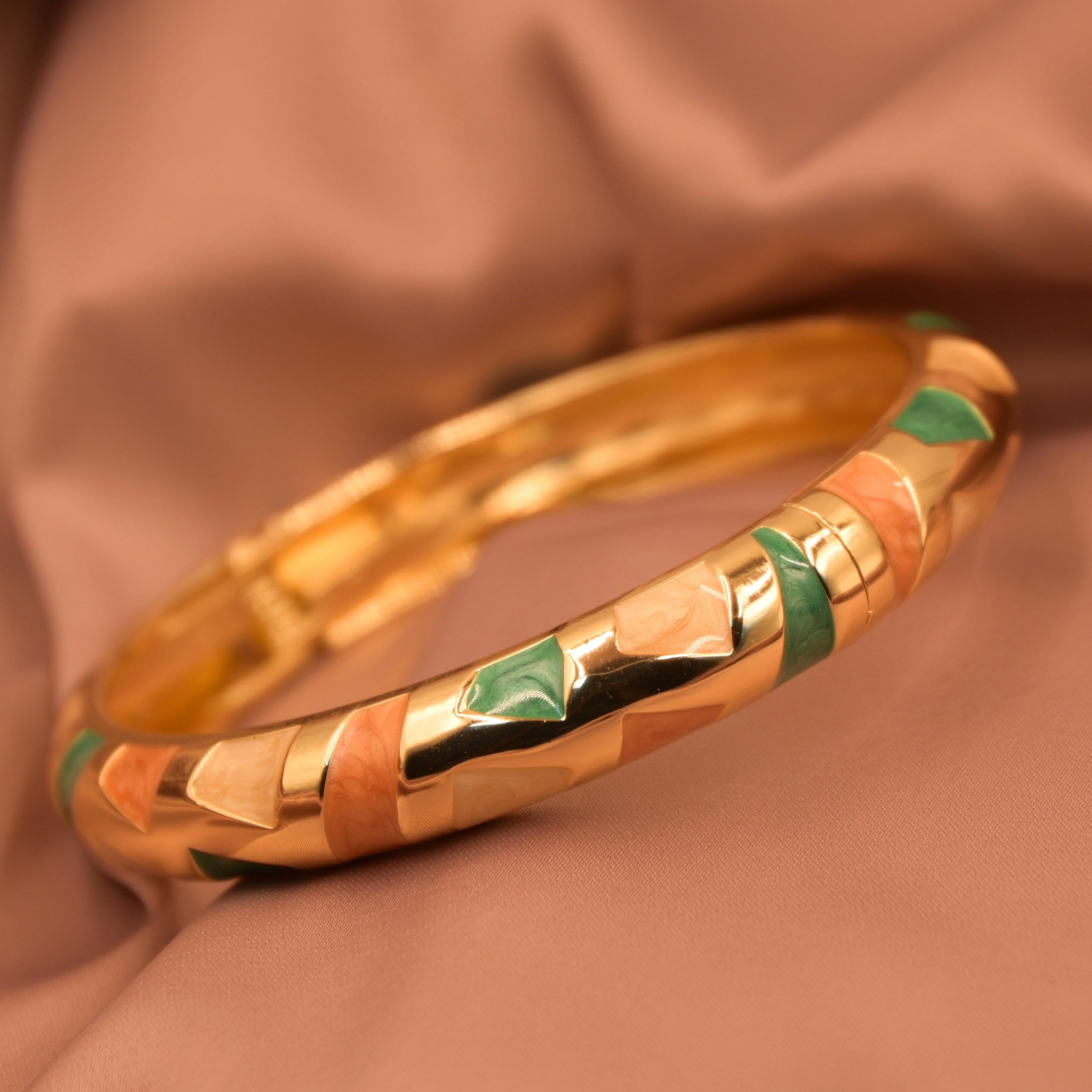 The sunstone Bangle