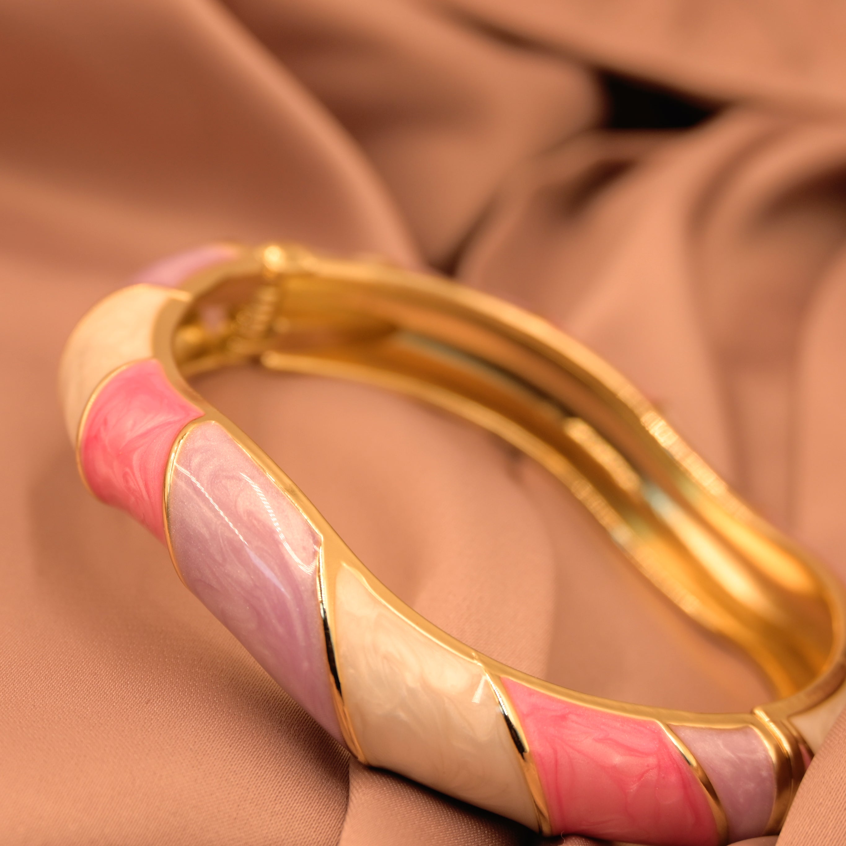 The Bluse Bangle