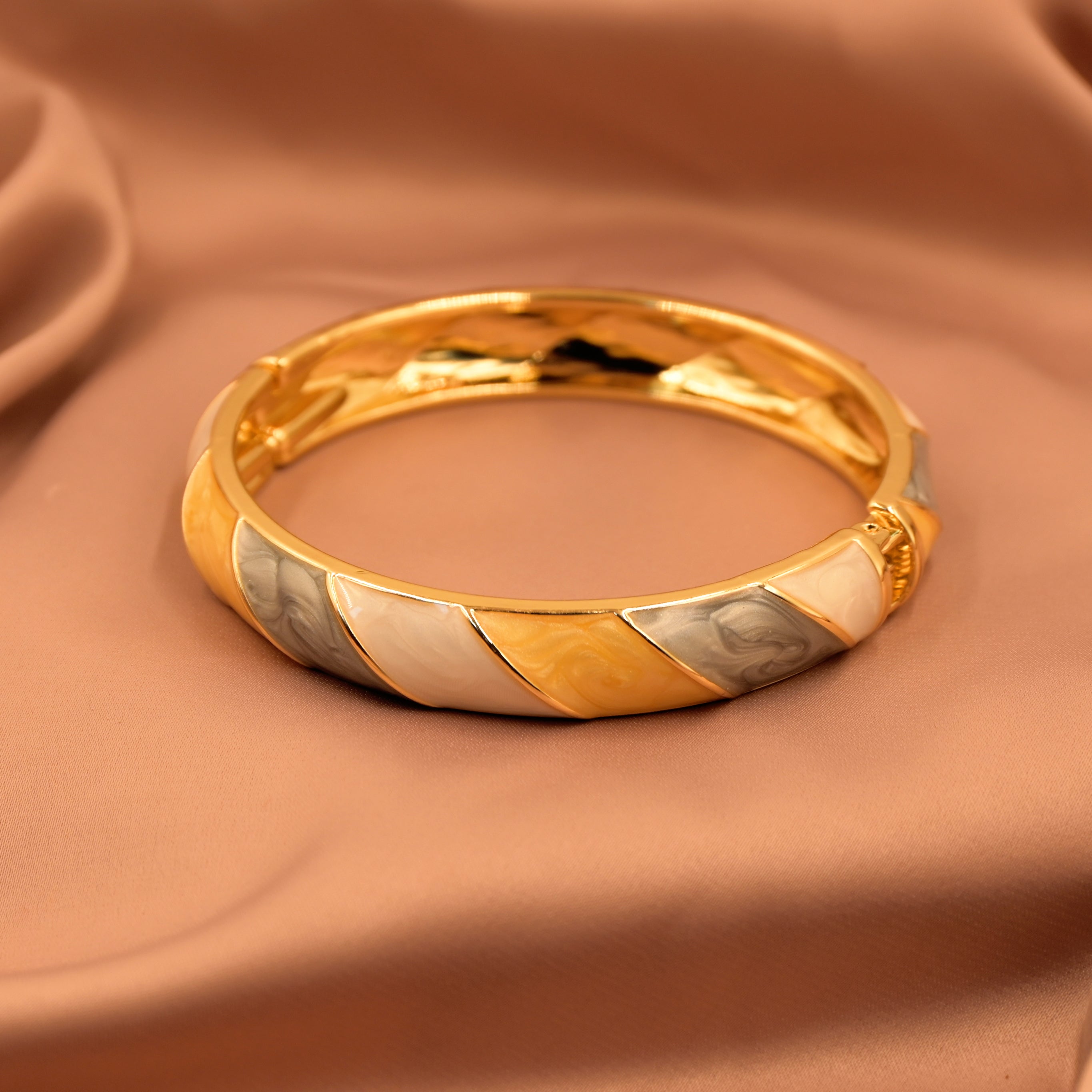 The golden jasmine Bangle