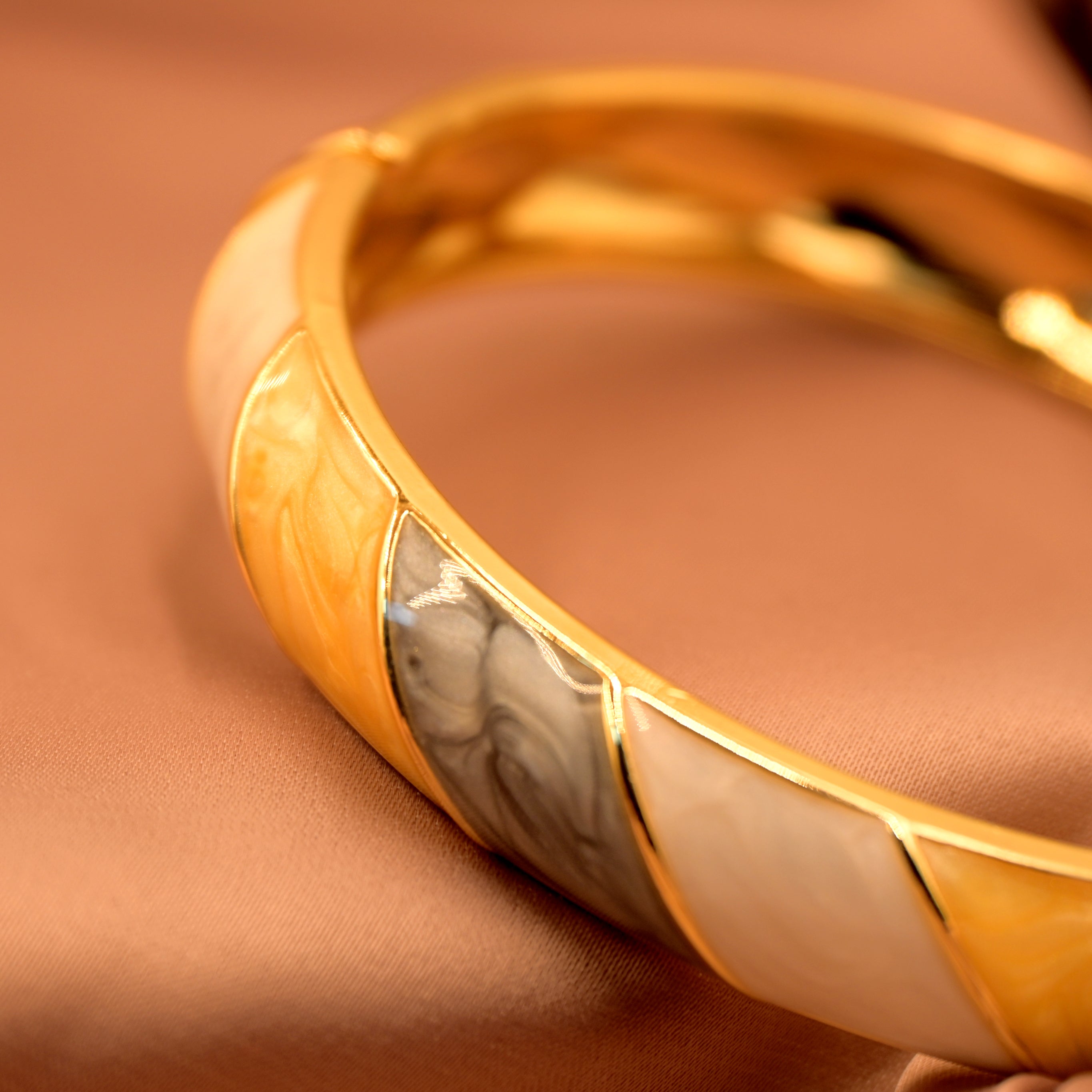 The golden jasmine Bangle
